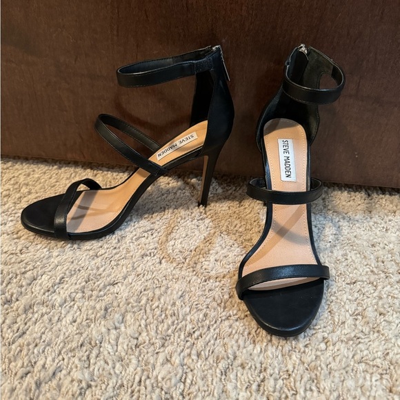 Steve Madden Women’s Black Heels - NEW - Picture 3 of 4